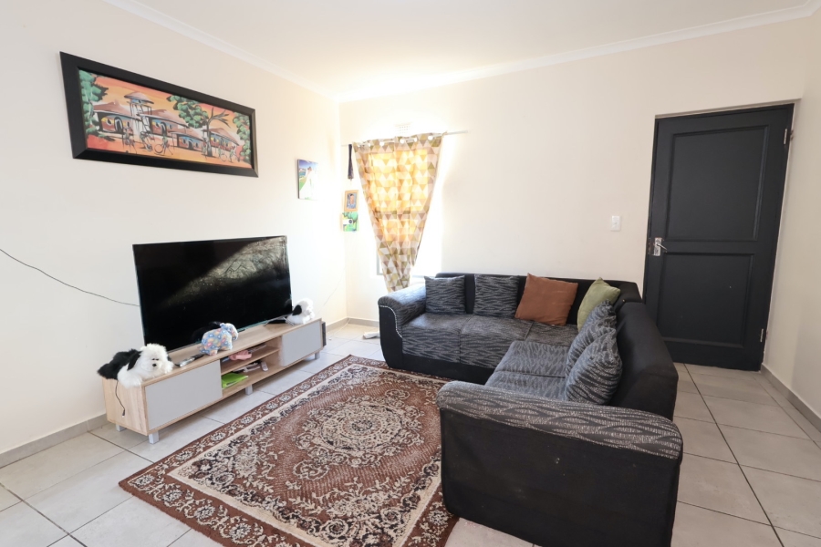 2 Bedroom Property for Sale in Parklands Western Cape